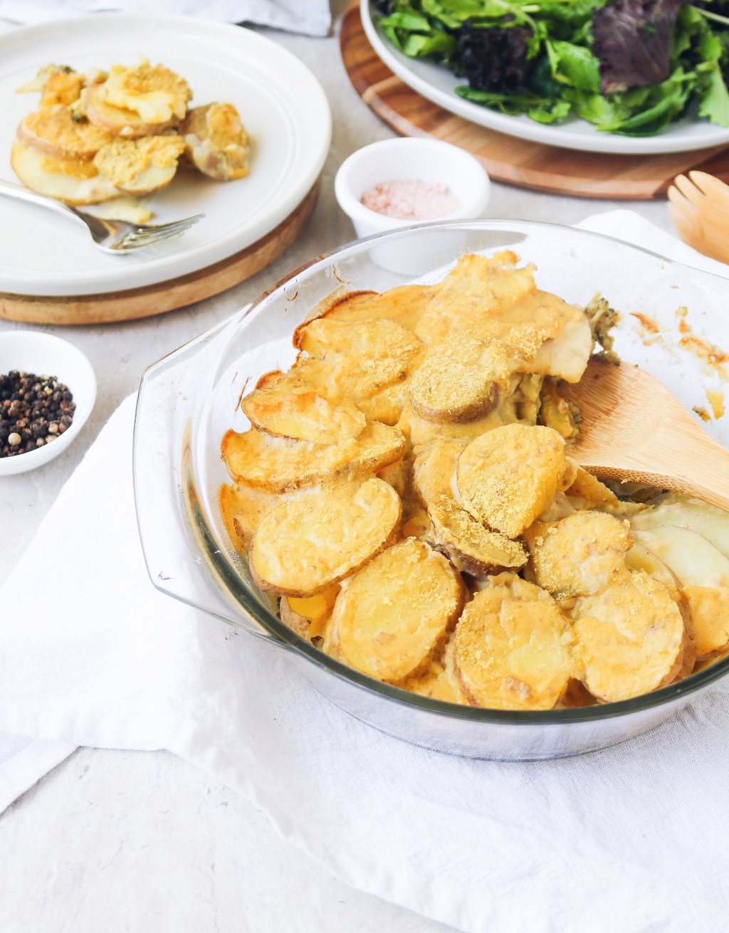 Cheezy Vegan Potato&nbsp;Bake